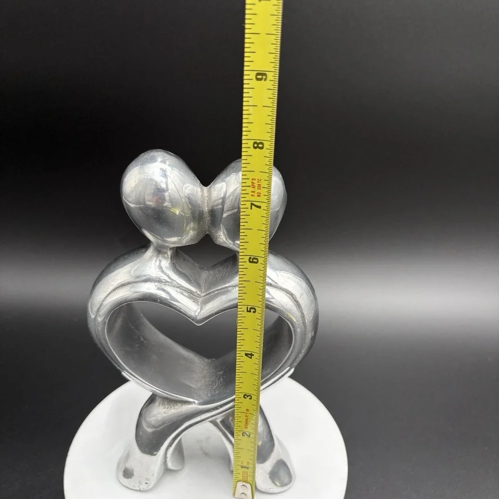 Just Paper Roses ~The Kiss~ Aluminum Figurine Valentines‎ 10th Anniversary